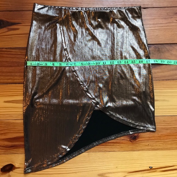 Venus Gold Faux Wrap Skirt, EUC, S - Picture 11 of 13